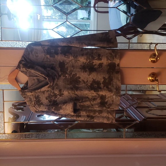 𝅺ANGELA made in Italy long sleeve hooded shirt size L. - Picture 2 of 4